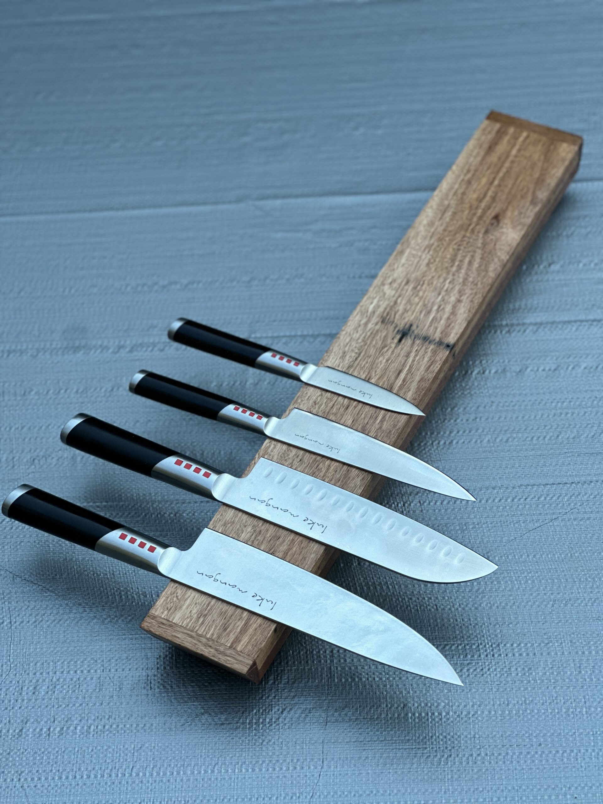 Magnetic Knife Rack - Wall Type 530mm wide x 80mm high (Available Now) 02
