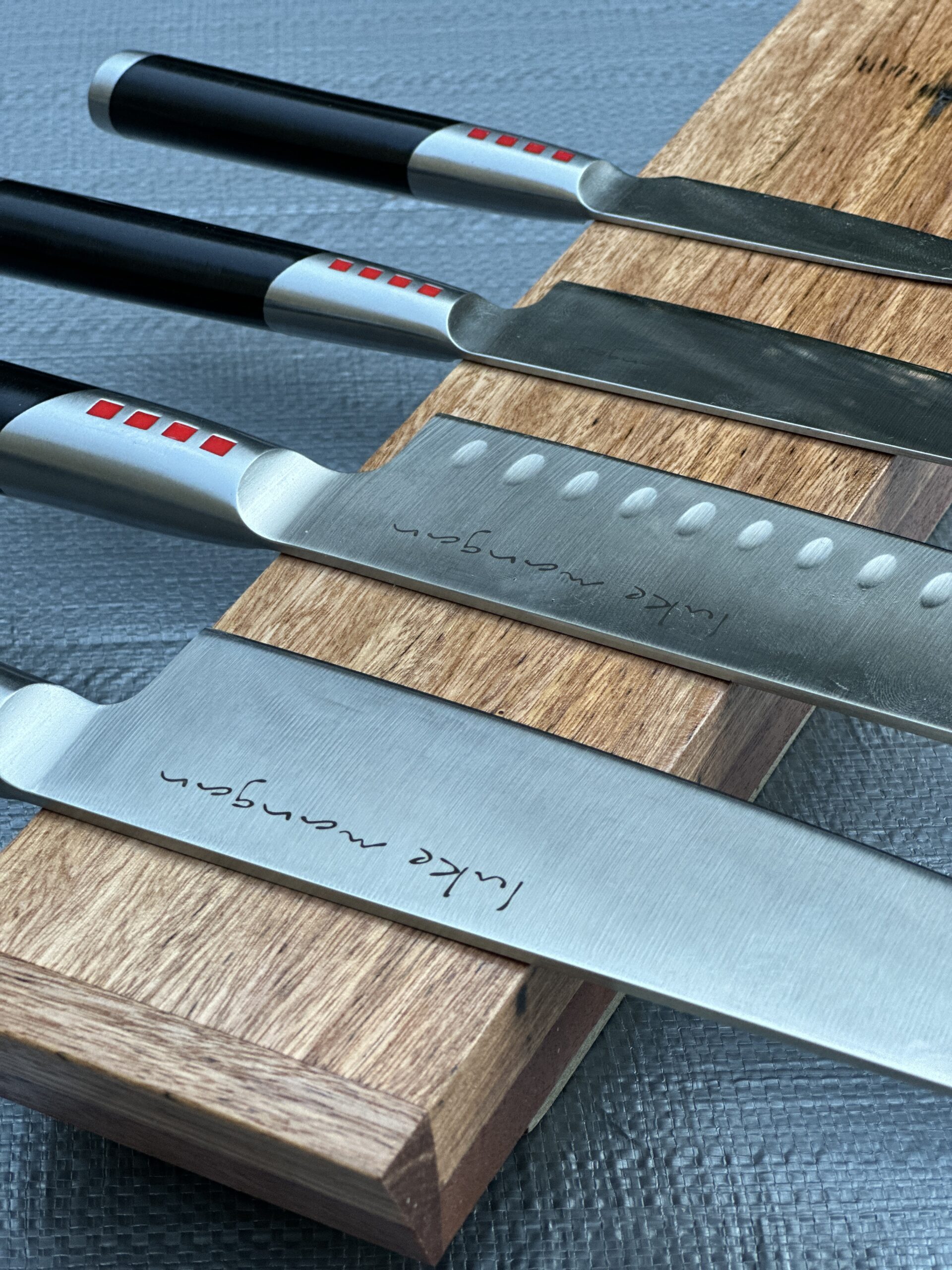 Magnetic Knife Rack - Wall Type 530mm wide x 80mm high (Available Now) 02