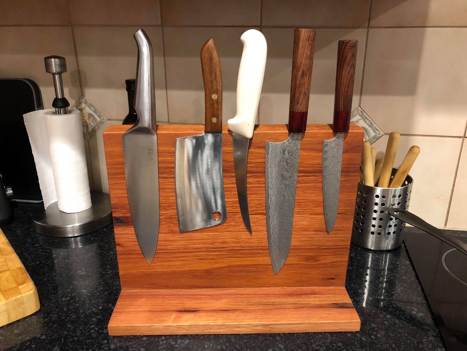 Magnetic Knife Boards - Single Sided L Type Upright 300w x 260h