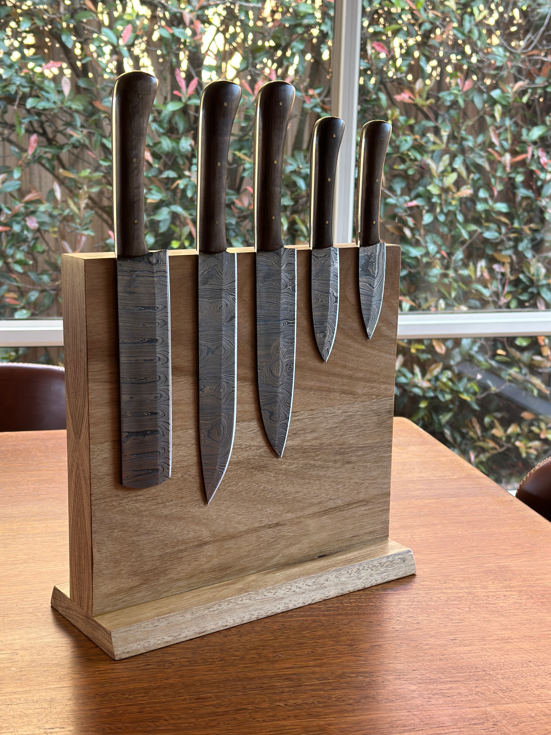 Double Sided Magnetic Knife Board & Knife Set